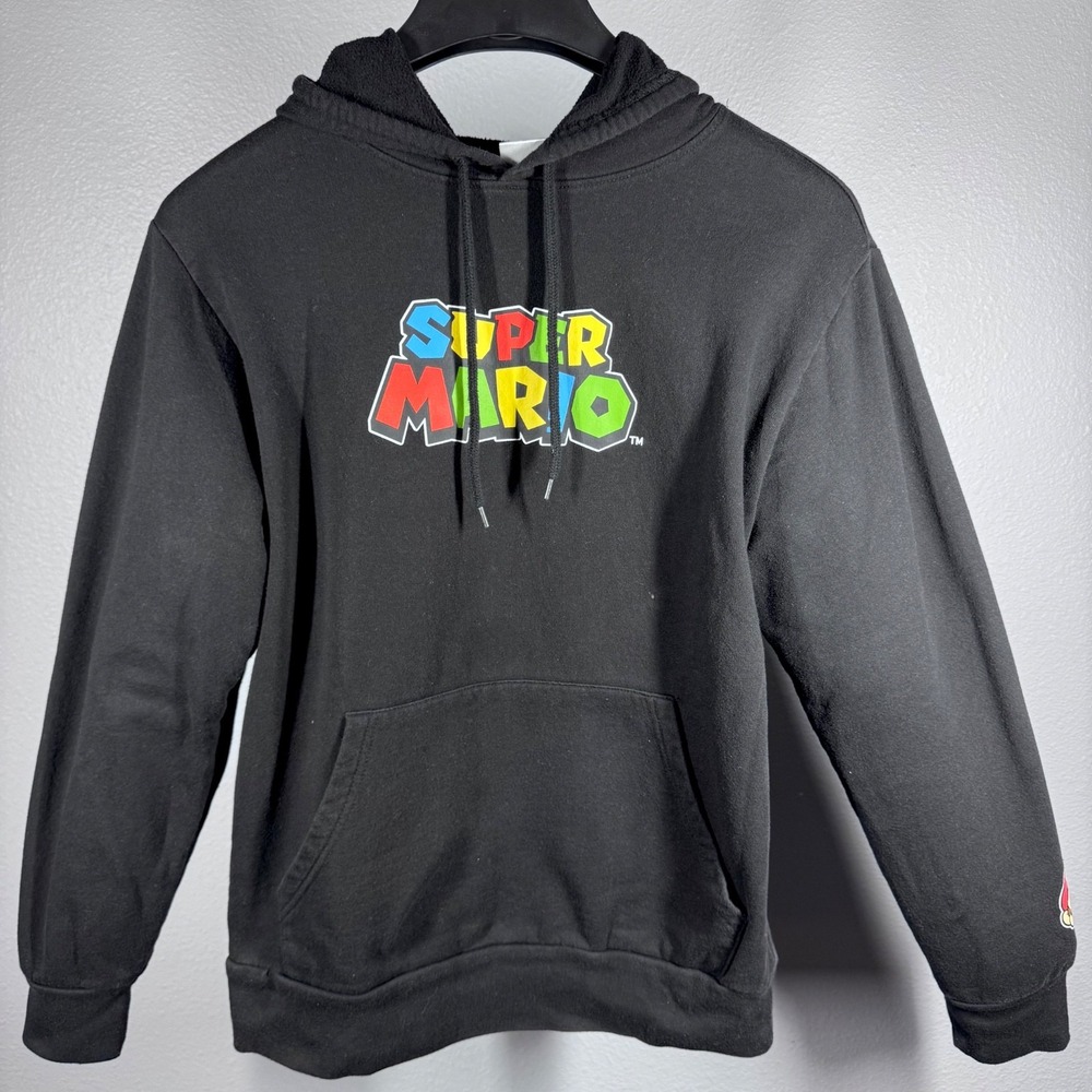 Nintendo Super Mario Bros Hoodie Mens Medium Black Graphic Pullover Sweatshirt